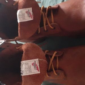 Red wings mens boots size 10 1/2 usa